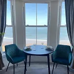 The Marlborough Sea View Holiday Apartments